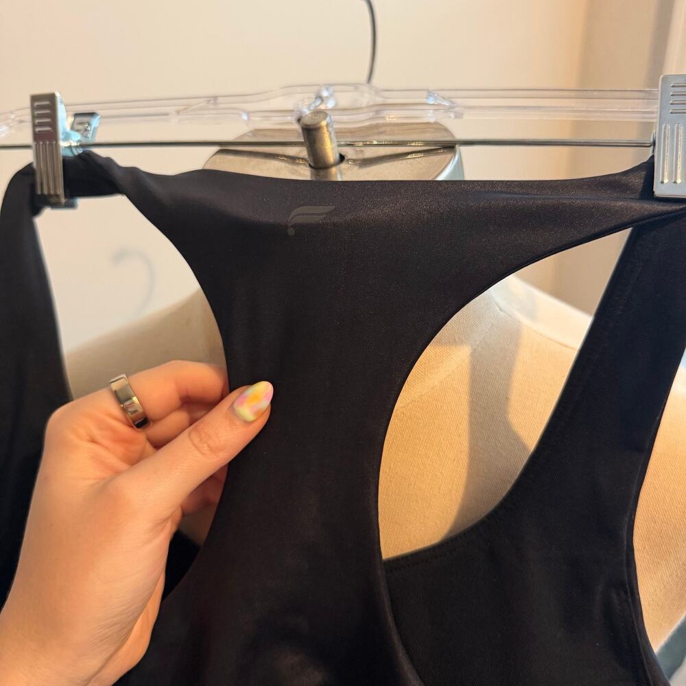 Fabletics Shiny Black Sportsbra - Picture 3 of 3
